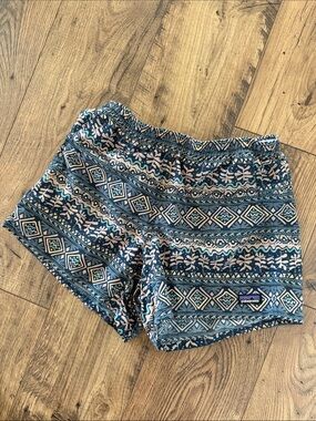 Patagonia Women's Blue Patterned Elastic-Waist Shorts